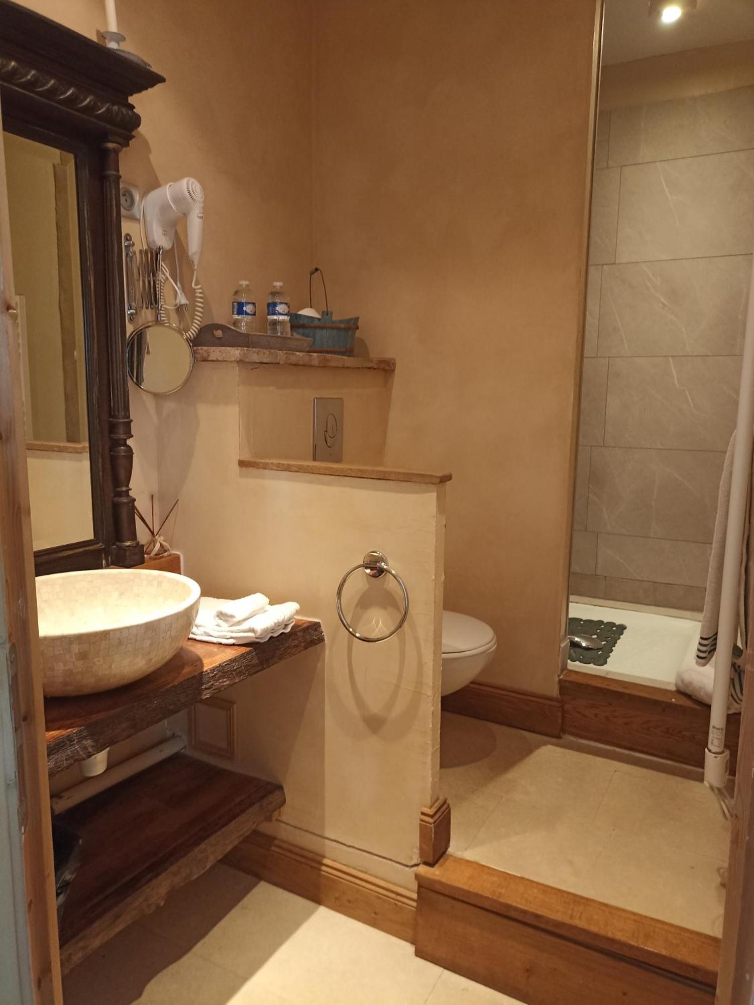Hotel Le Relais du Haras à Champagné-Saint-Hilaire Extérieur photo