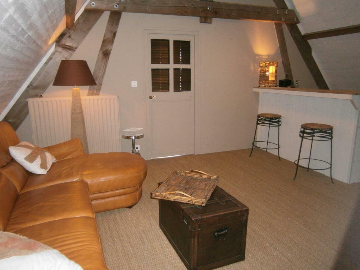 Hotel Le Relais du Haras à Champagné-Saint-Hilaire Extérieur photo